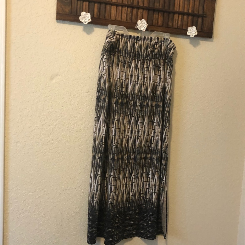 Maxi Skirt size Large
